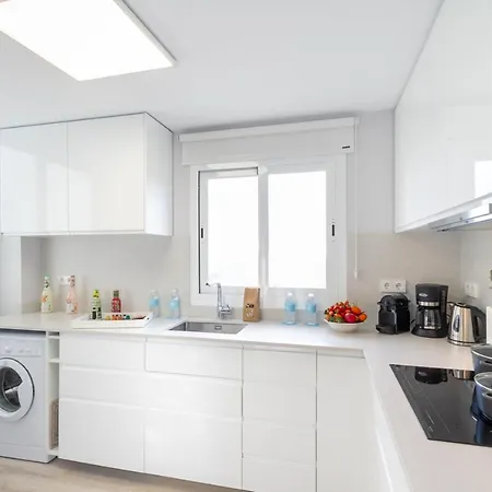 Banus - Center - Spacious & Bright - 3br - 2ba - Views - Excellent Location - Heart Of Center - Walk Everywhere - Ideal For Families * Марбелья