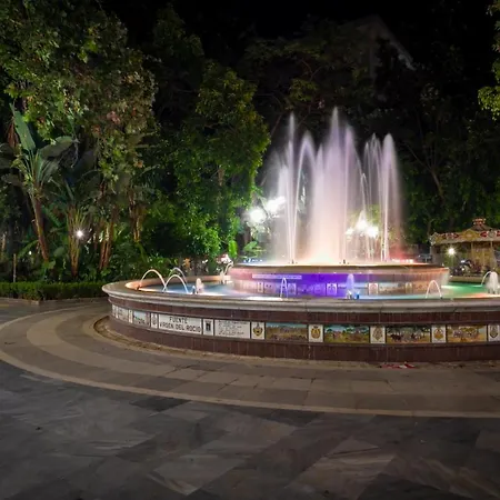 Banus - Centre Soriano 56 アパート マルベーリャ